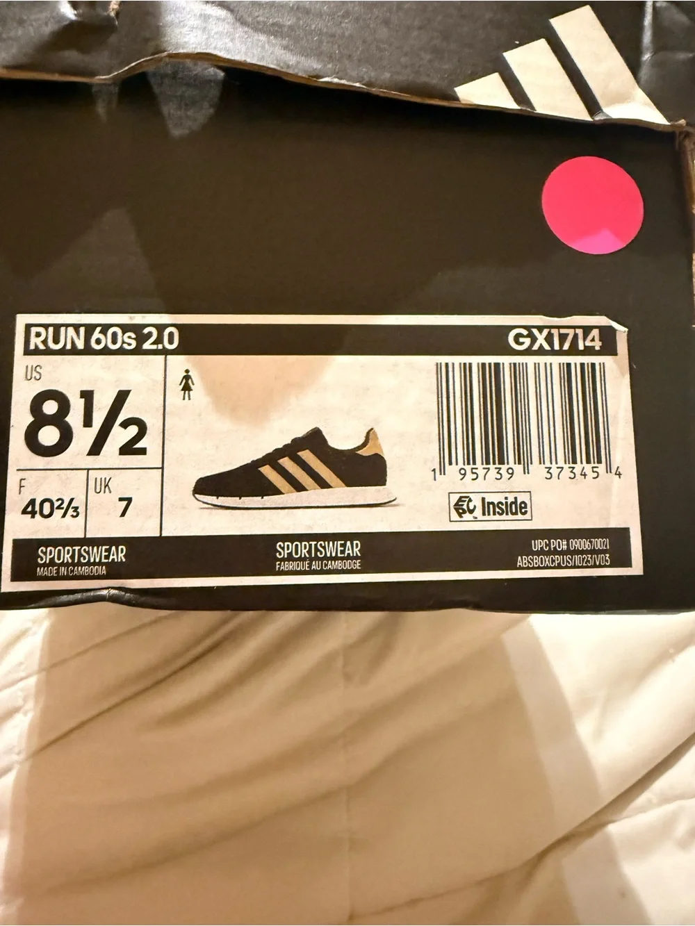 adidas Run 60s 2.0. Womens Size 8.5. NWT